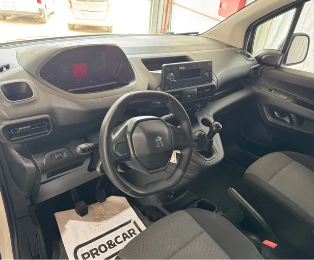 PEUGEOT Partner 1.6 BlueHDi