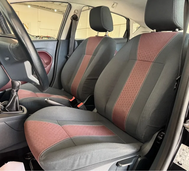 FORD Fiesta 1.4 Titanium