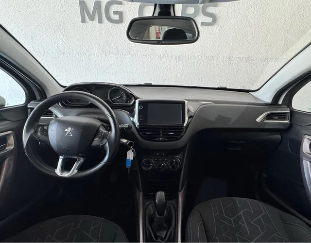 PEUGEOT 2008 1.6