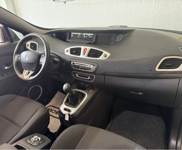 RENAULT Scenic 1.5 dCi Dynamique