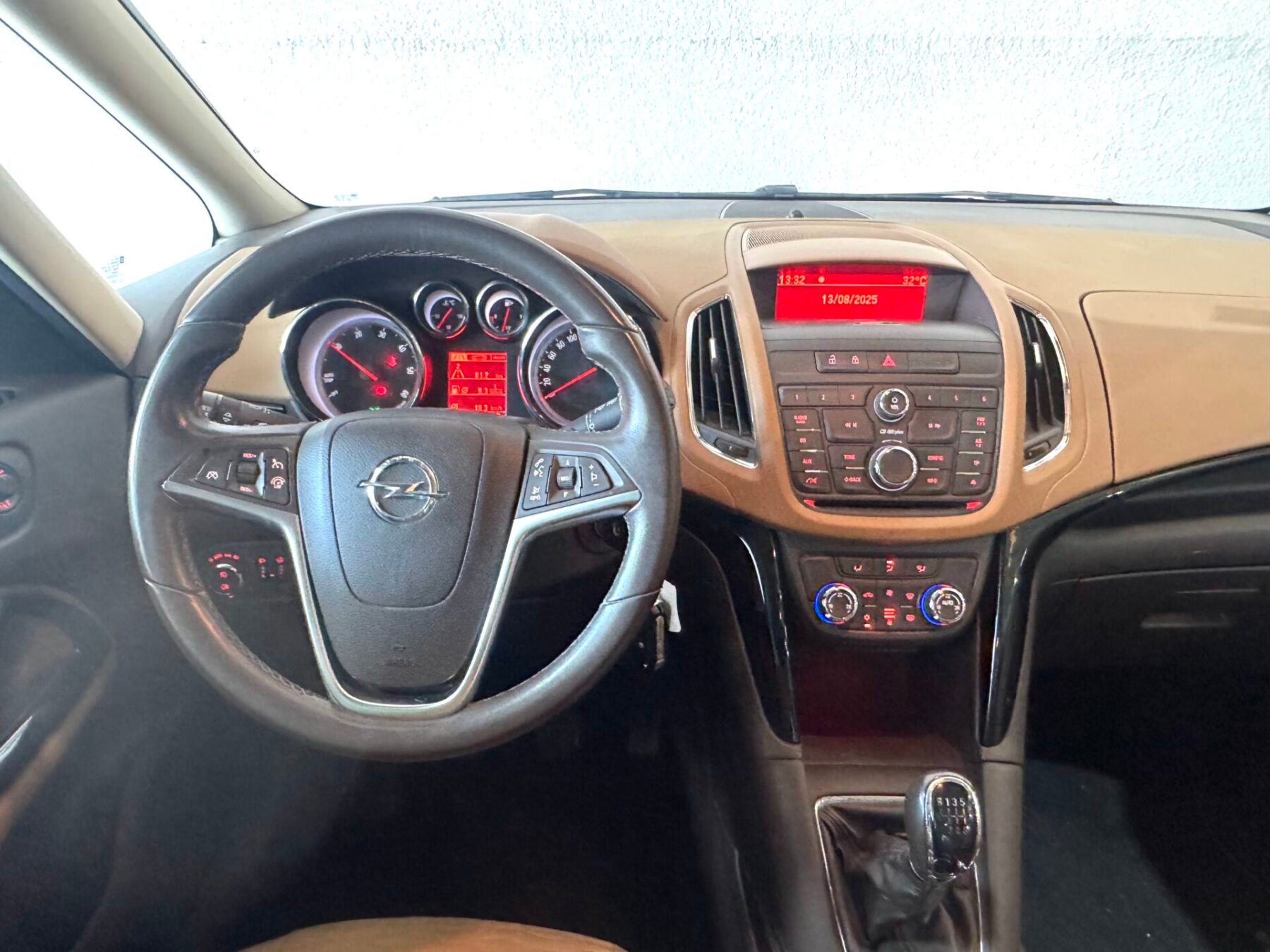 OPEL Zafira Tourer 1.6 DPF Excellence