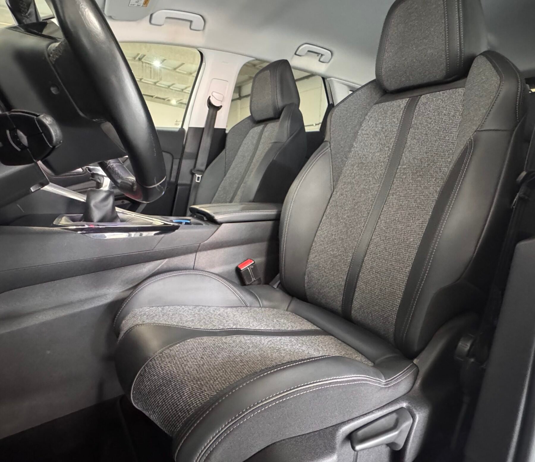 PEUGEOT 3008 1.5 BLUEHDI