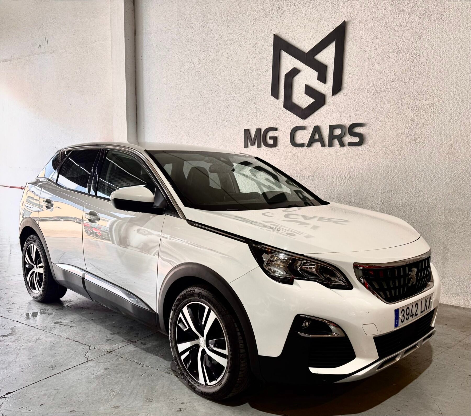 PEUGEOT 3008 1.5 BLUEHDI
