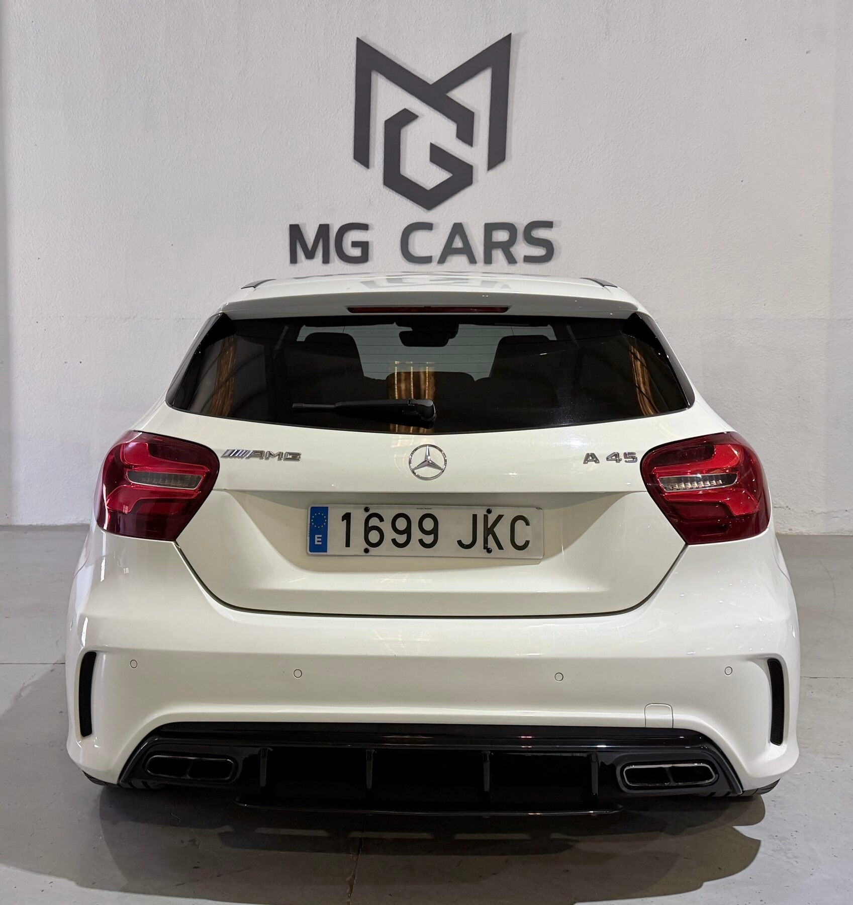 MERCEDES-BENZ A45 AMG 4 Matic