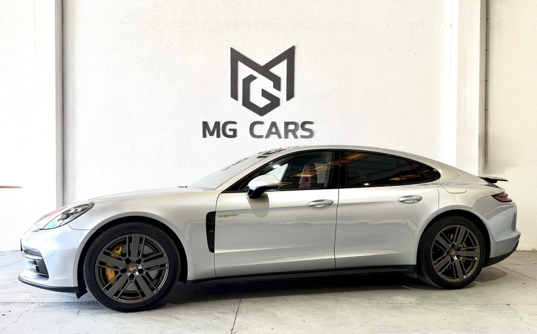 PORSCHE Panamera E-híbrido 