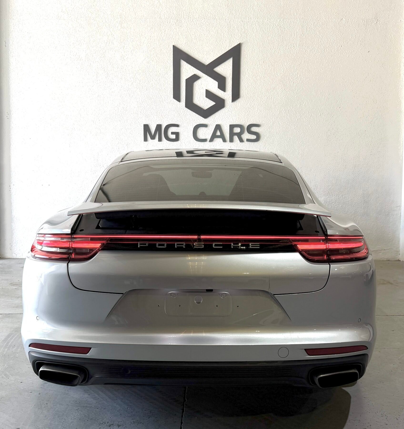 PORSCHE Panamera E-híbrido 