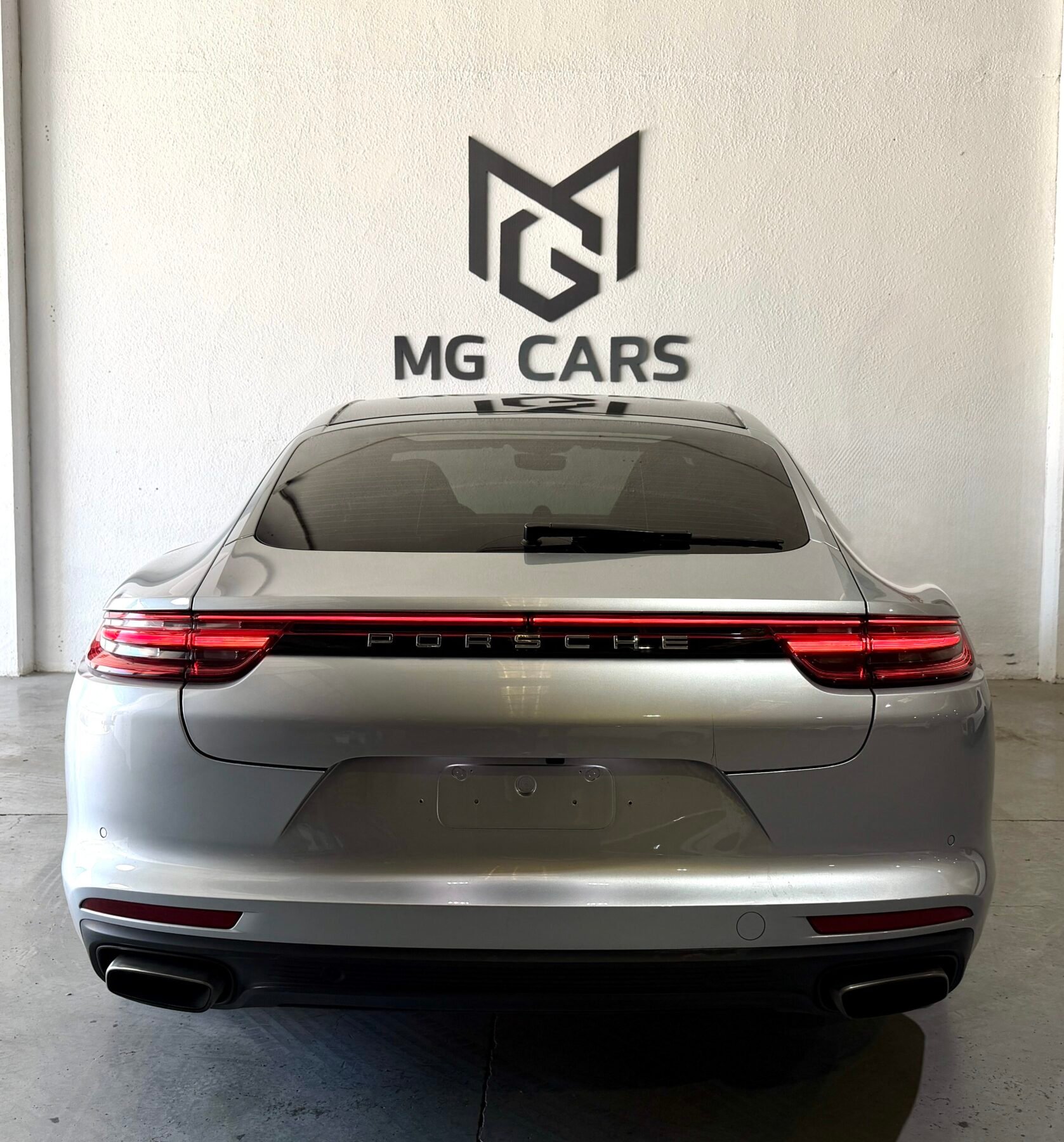 PORSCHE Panamera E-híbrido 