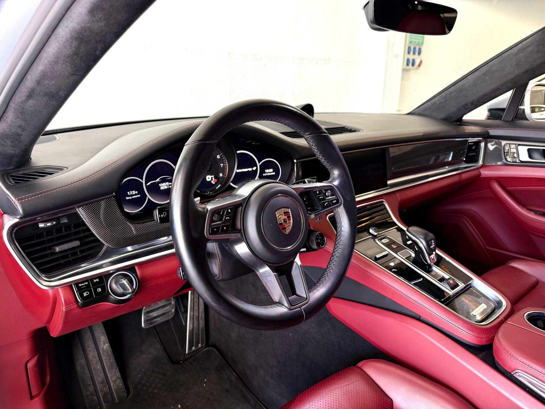 PORSCHE Panamera E-híbrido 