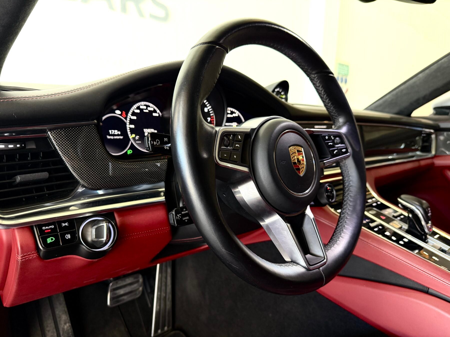 PORSCHE Panamera E-híbrido 