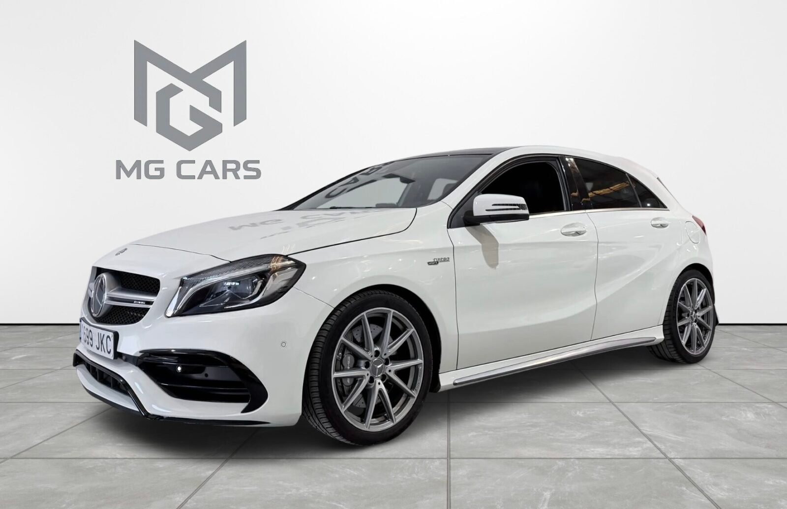 MERCEDES-BENZ A45 AMG 4 Matic