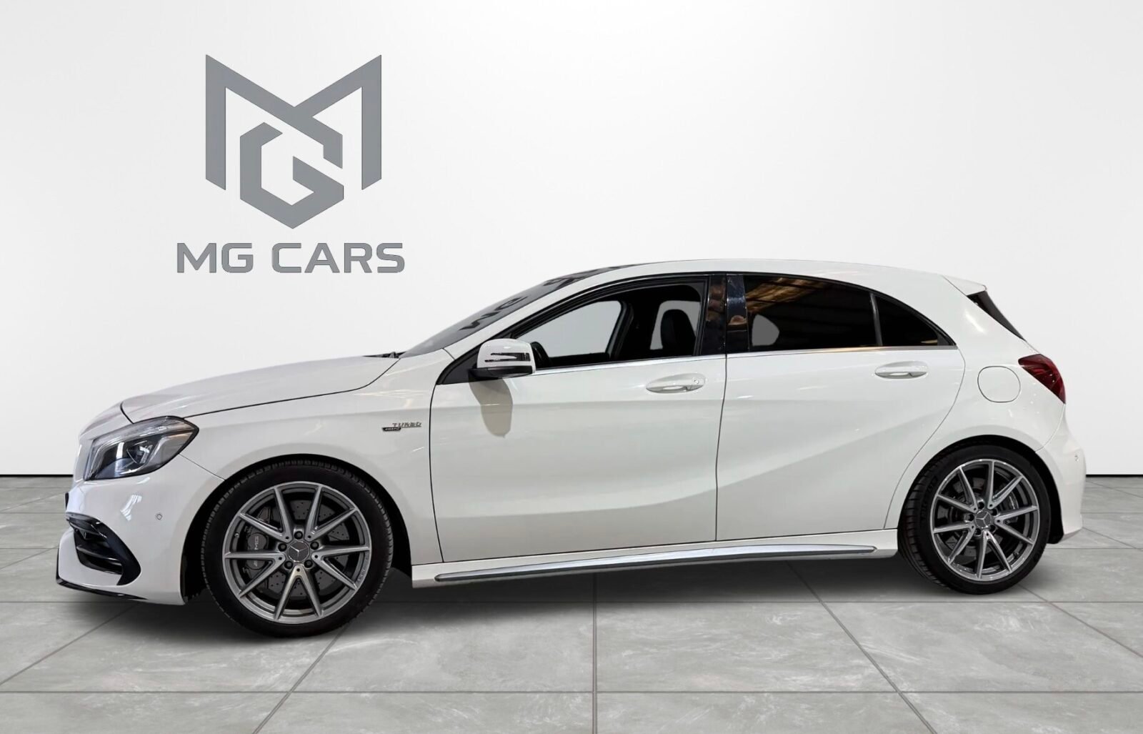 MERCEDES-BENZ A45 AMG 4 Matic