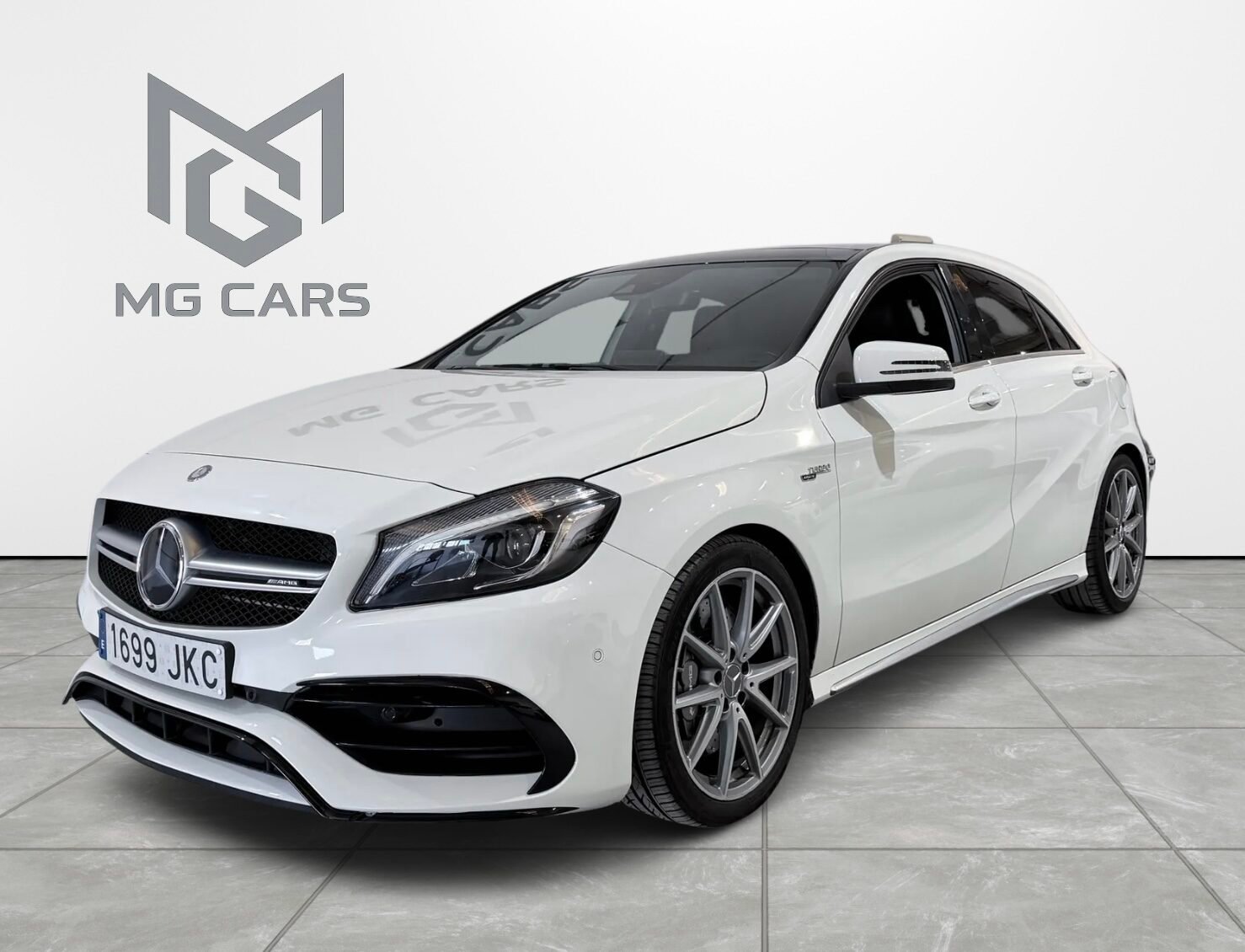 MERCEDES-BENZ A45 AMG 4 Matic